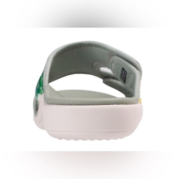 REVITALIGN Green and Yellow Floral Sandals Size 8B - Picture 4 of 6